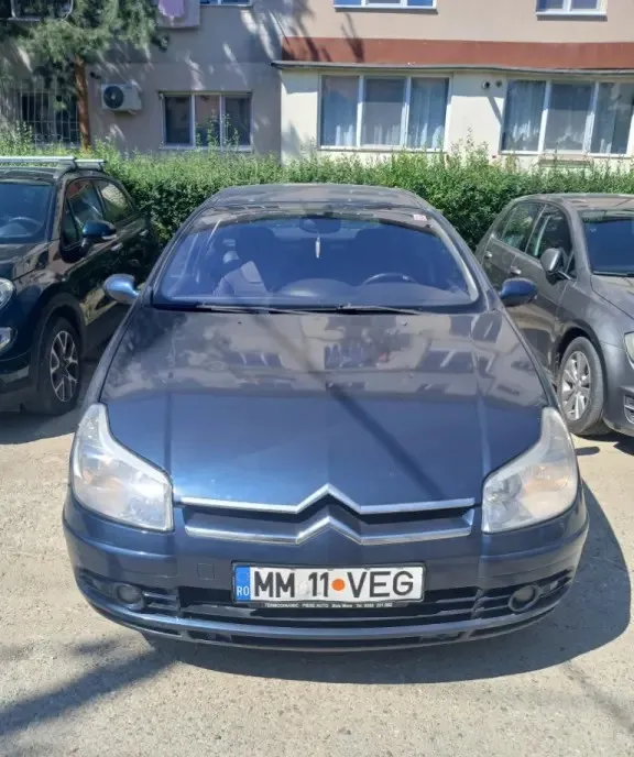 Citroen C5 an 2007 motor 2000 hdi cu acte la zi fiscal pe loc 950 eur