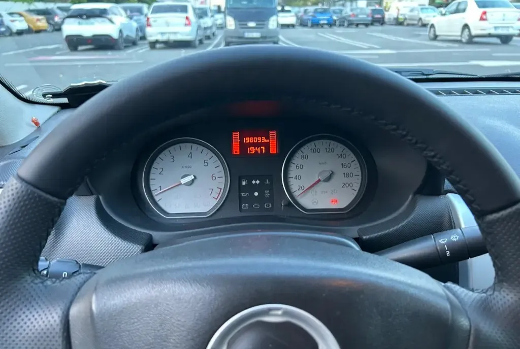 Citroien C 5 an 2007 motor 2000 hdi cu acte la zi pret 1150 euro neg 1 150 eur