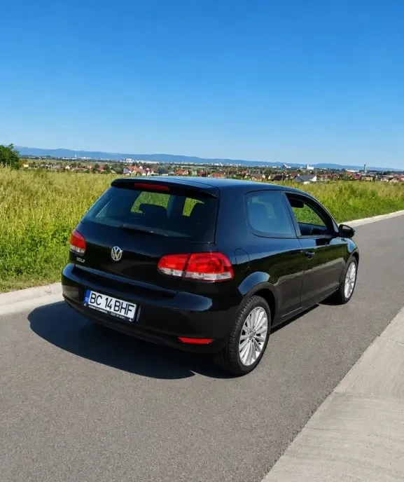 Golf 6 - 1 4 mpi - 2009 3 999 eur