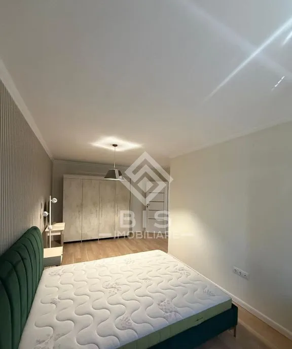 Vanzare / Inchiriere Casa Insiruita Lux - Zona Ce