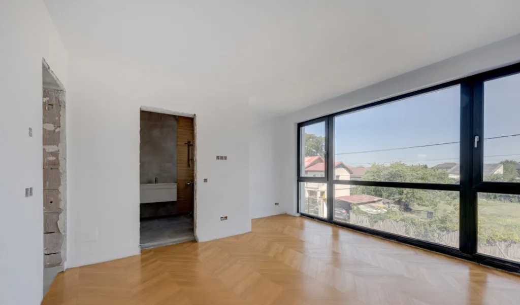 Casa 6 camere Lot 300mp Libertatii 22 Tu