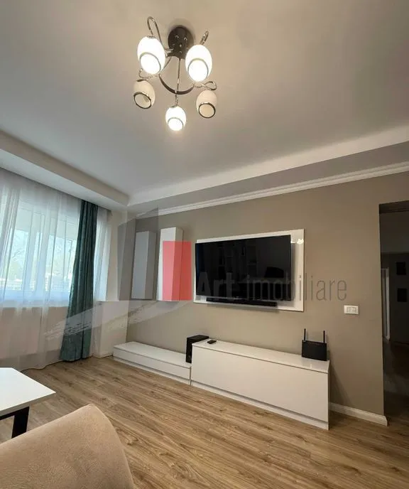 Apartament 3 camere lacul tei
