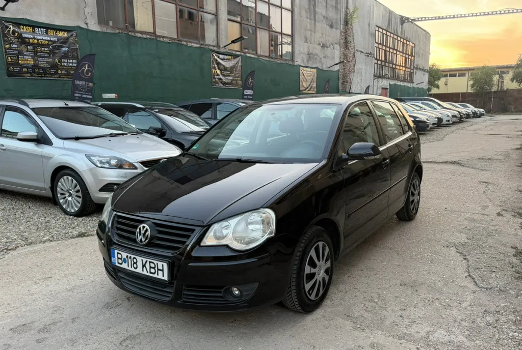 Volkswagen Polo 1 4 Benzina 75 CP / 2007 Facelit / Euro 4 / 230 000 KM 2 150 eur