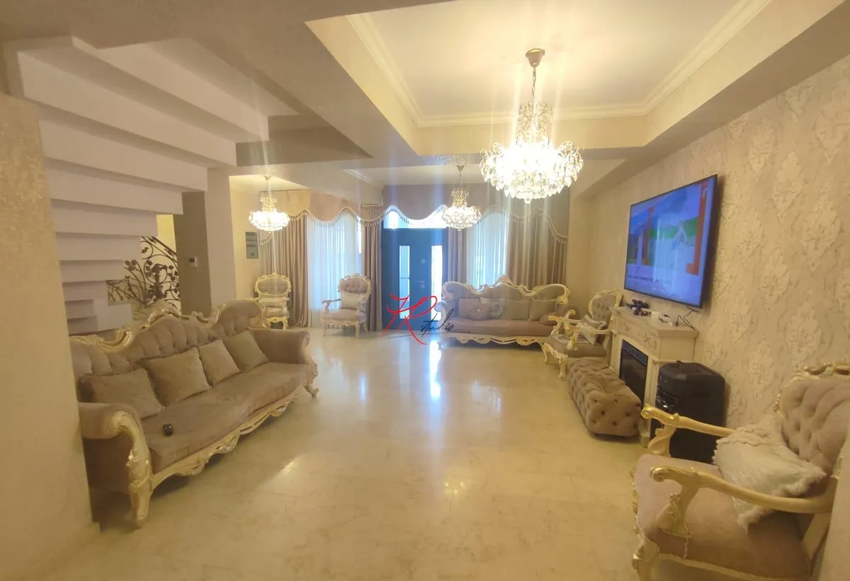 Aviatiei vanzare vila 6 camere