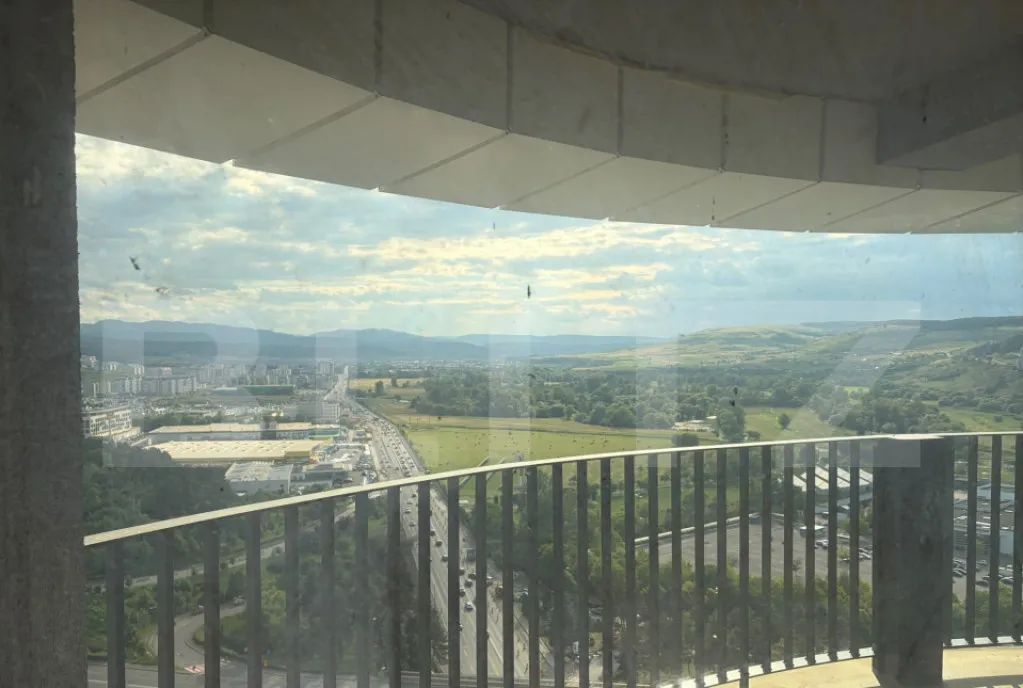 Apartament cu 3 camere 2 bai 94 mp Imobil Nou