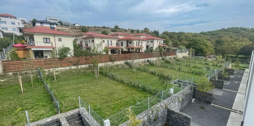 Apartament 2 camere open space 55 80 mp Valea Rosie Comple