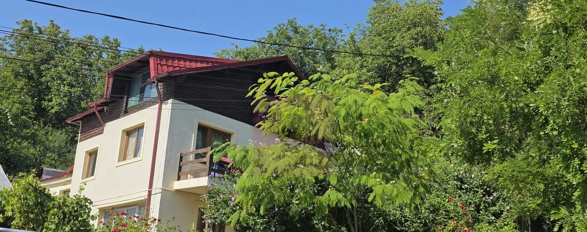 Campina casa cu 4 camere de vanzare