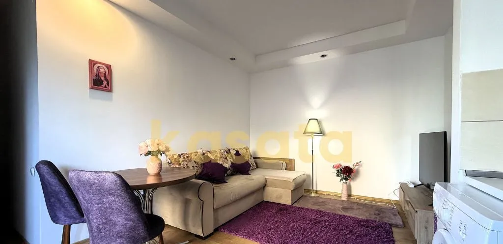 2 camere I Cosmopolis I etaj 1 I parcare disponibi I mobi