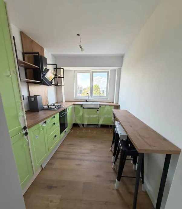 3 camere et 5/10 renovat 74mp bloc 1980 Drumul Taberei
