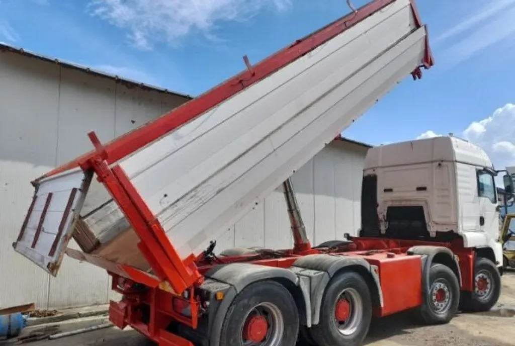 Autobasculanta MAN TGA 35 530 2006 35 0 tone 23 900 eur