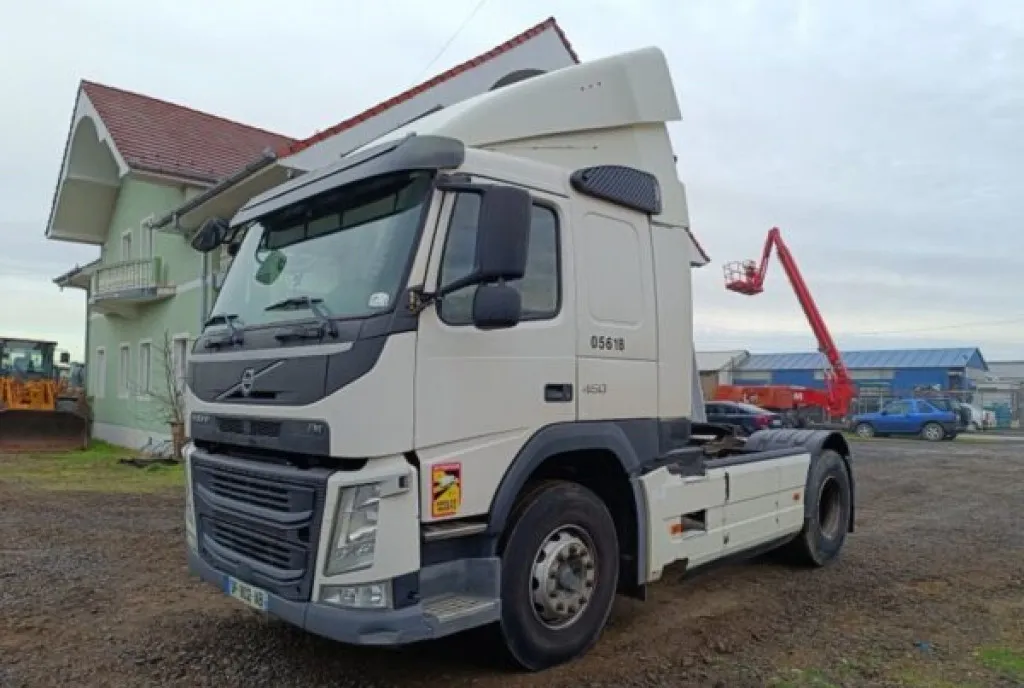 Cap tractor Volvo FM450 2015 9 5 tone 15 900 eur