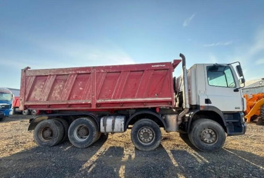 Autobasculanta DAF CF 85 430 2008 32 0 tone 24 900 eur