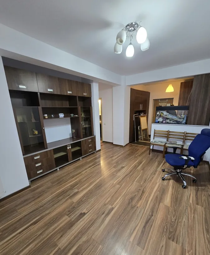 Prelungirea Ghencea apartament 2 camere 60 mp bloc 2010
