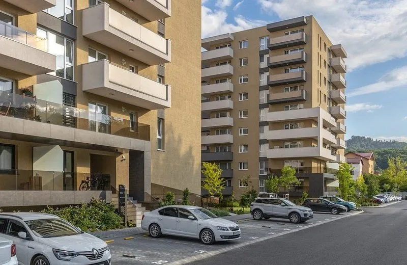 Doua camere open space Urban Plaza terasa parcare etaj 7