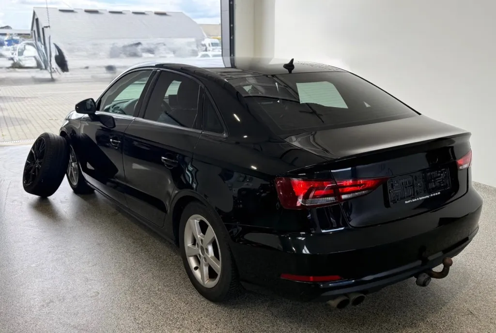 Audi A 3 sedan 7 400 eur