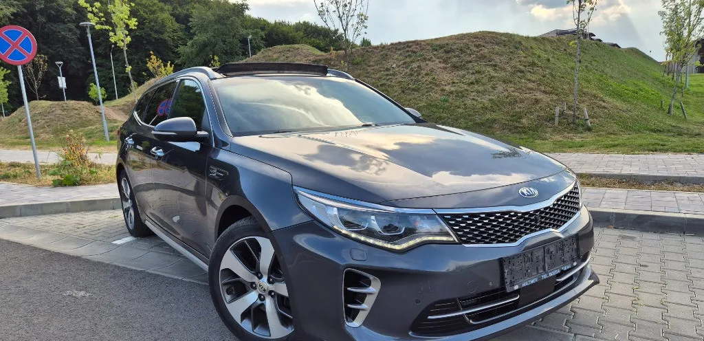 Kia Optima GT-Line Facelift 1 7CRDi 141cp Euro 6 fara AddBlue Camere 360 10 650 eur