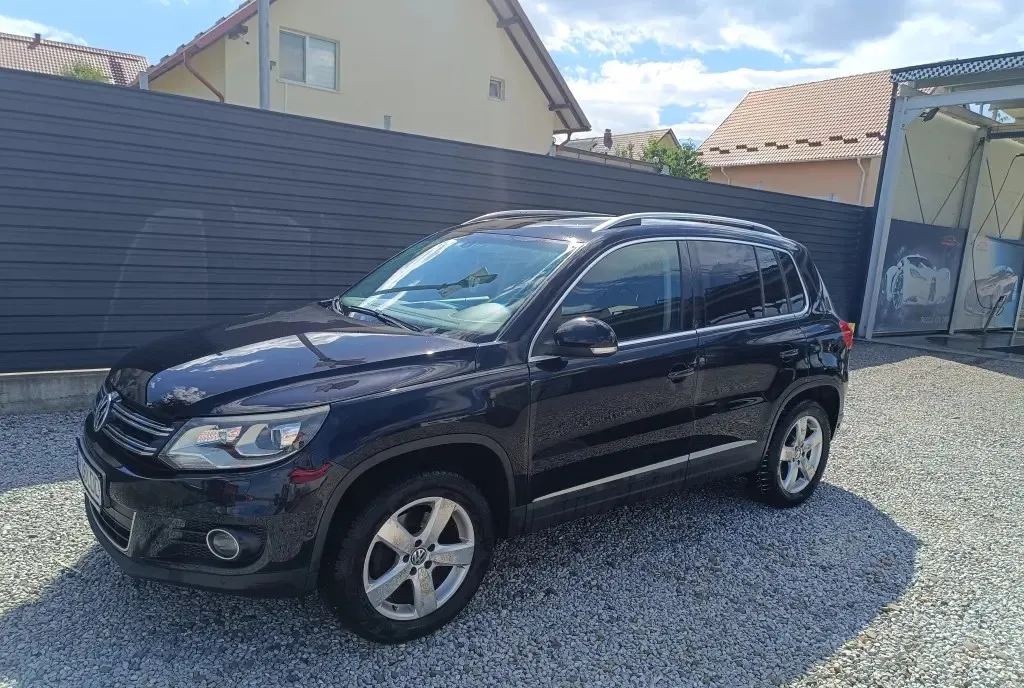 VW Tiguan Sport Style 4 Motion 8 999 eur