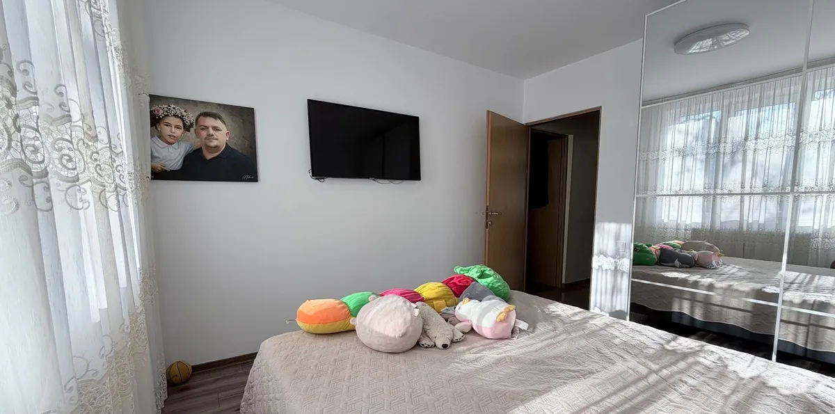 Baba Novac 4 camere 81 mp etaj 3/4