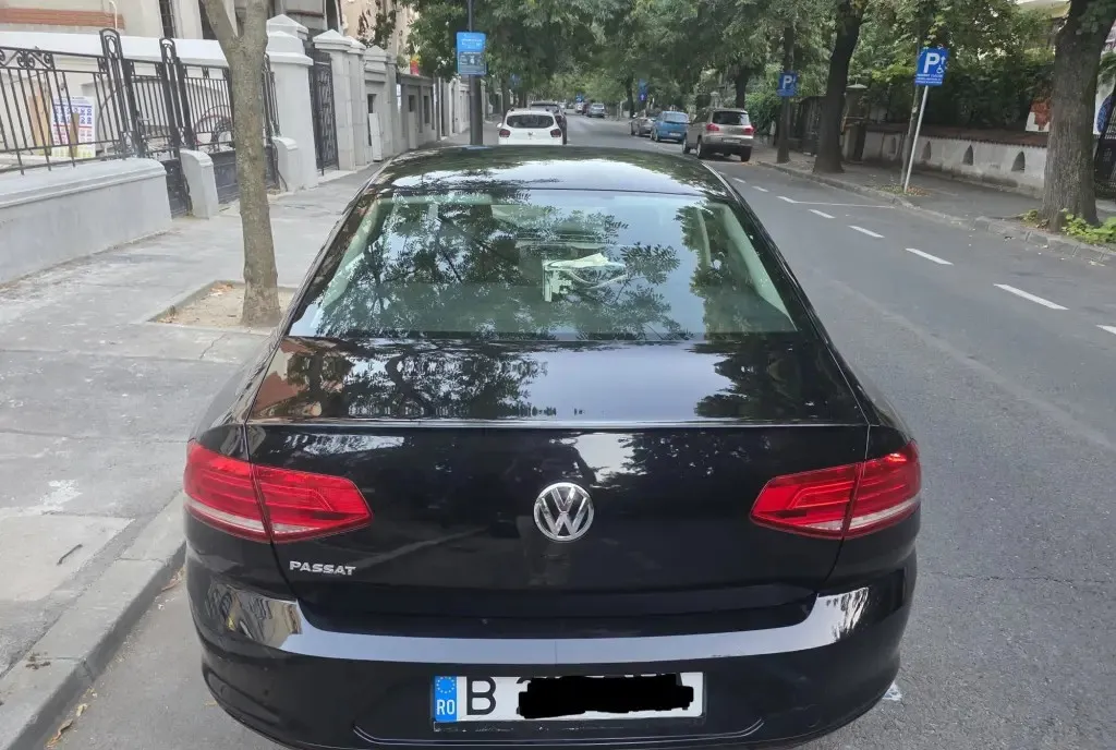 VW Passat B8 1 6 TDI-2018-143 000 km-Navi mare-Manuala 11 300 eur