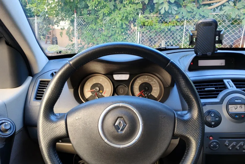 Renault Megane II 1 6 benzina ndash 2006 ndash 96 264 km 2 600 eur