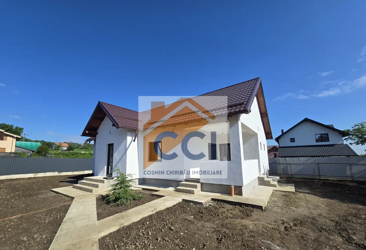 Sarata Bacau casa noua de vanzare confort spatiu si liniste