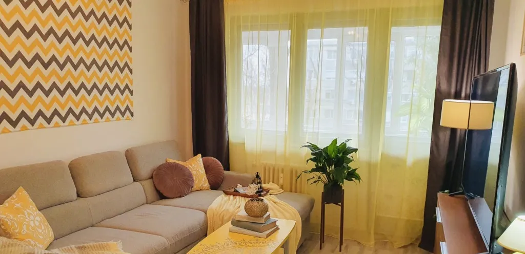 Apartament 2 Camere Crangasi Etaj 2/4 Zona linistita
