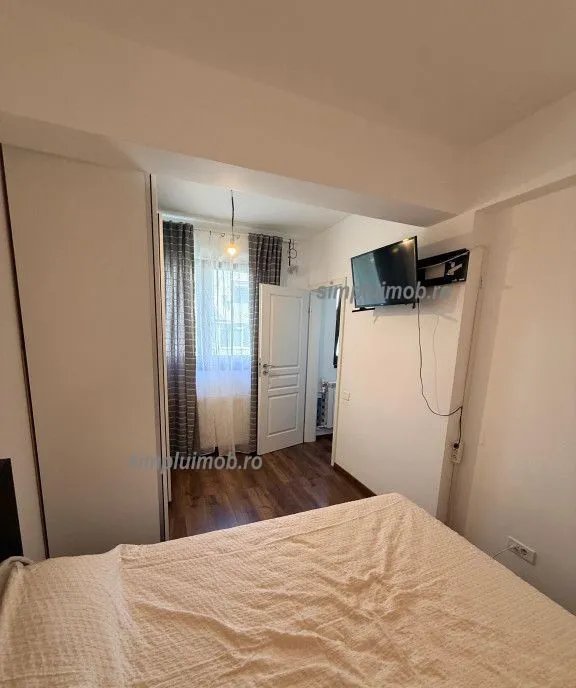 Apartament 2 camere decomandat - 2014 - Etaj 3 Parca