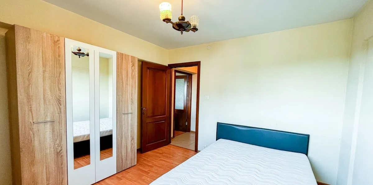 Apartament 3 Camere 2 minute mers pe jos Metrou Pacii 2 Bai