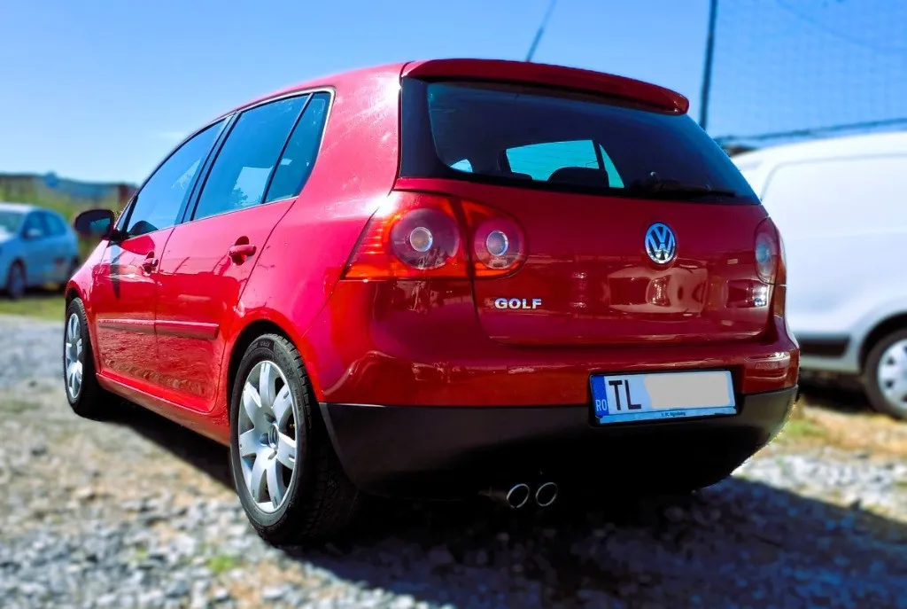 Volkswagen 2006 Golf 5 GT 1 4benz 170cp - Dublu Climatronic 2 350 eur