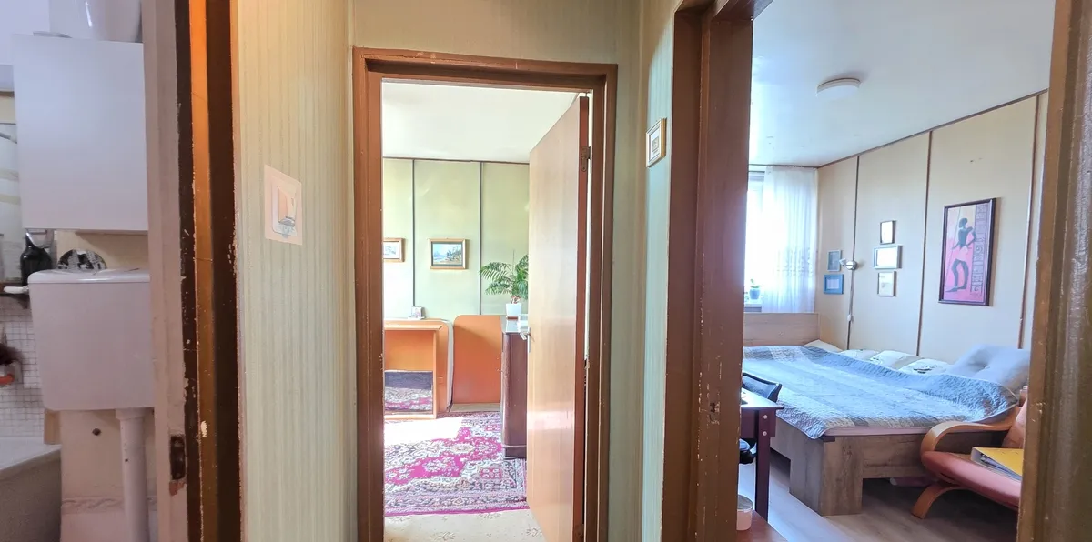 Drumul Taberei 3 camere 60 mp Valea Calugareasca metrou Raul Doamnei