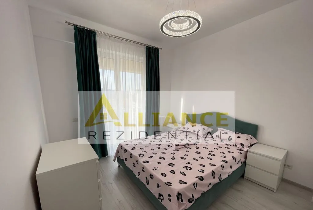 Apartament 2 camere decomandat langa pasarela pietonala