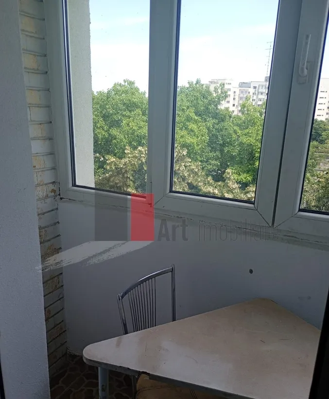 Basarabia apartament 2 camere 2 balcoane