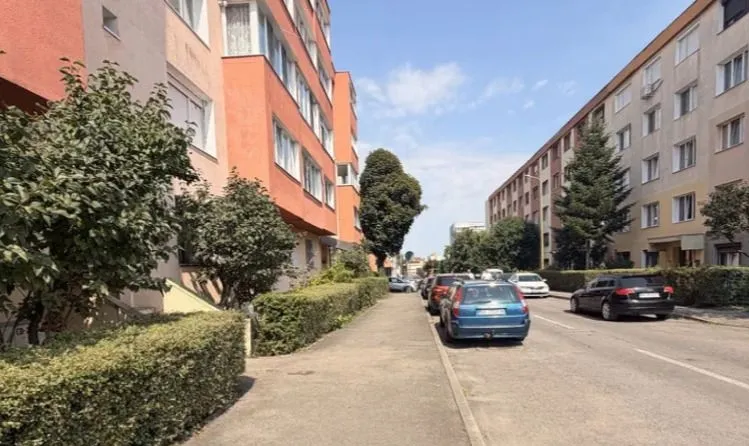 Craiter 2 camere renovat cu posibilitate de preluare contract inchiriere