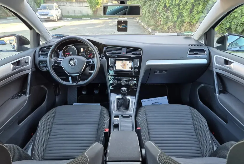 VW Golf VII 2015 1 6 TDI 110 CP euro 6 / RATE fara avans 7 190 eur