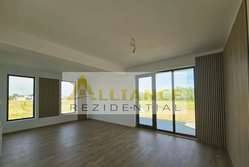 Casa 4 camere teren 422 mp comuna berceni
