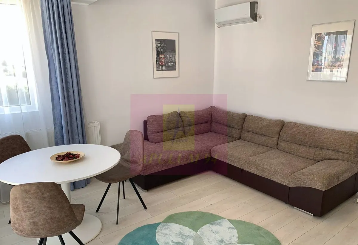 Garsoniera spatioasa cu bucatarie separata si balcon - Drumul Binelui