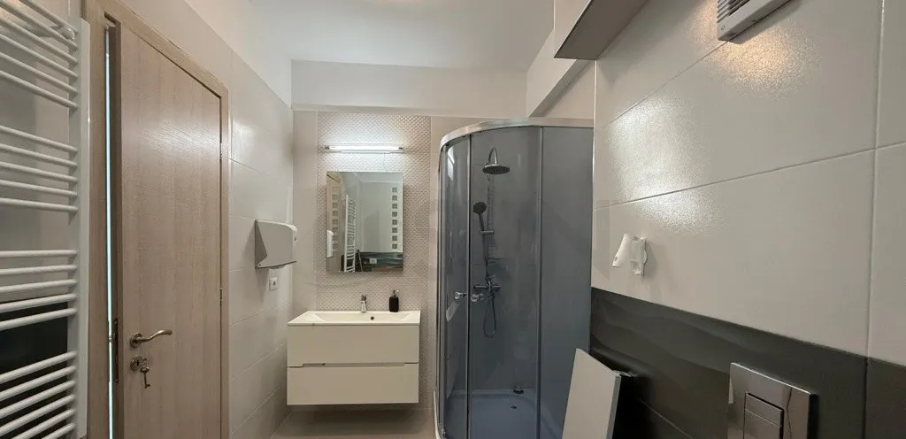Apartament 3 camere cu teras Doroban >i