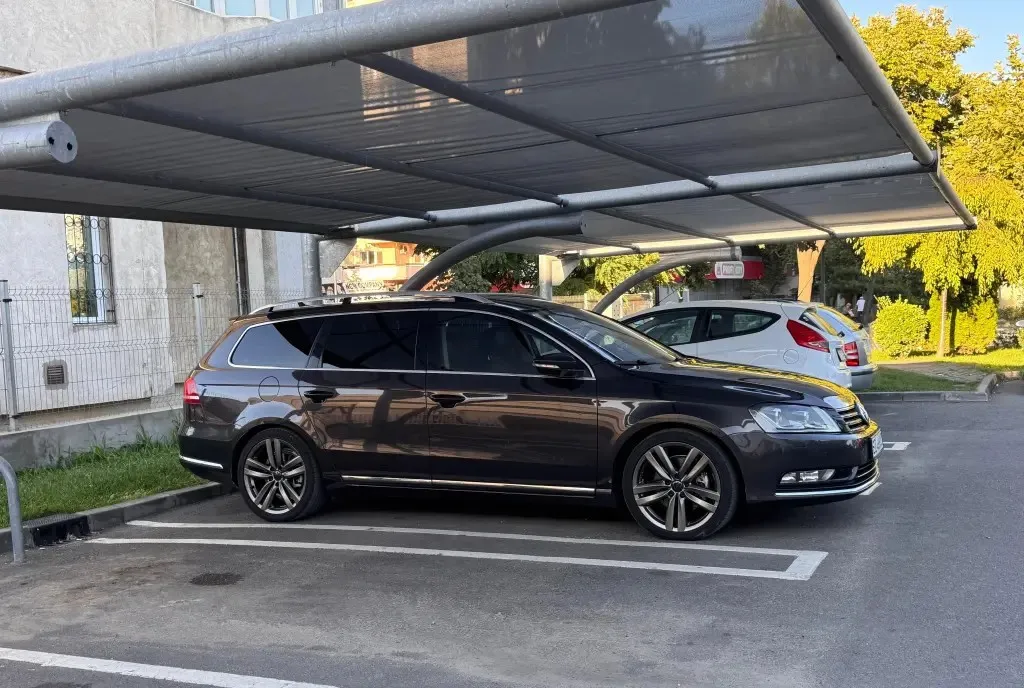 Volkswagen Passat B7 2 0 TDI 170Hp 4Motion DSG 8 400 eur