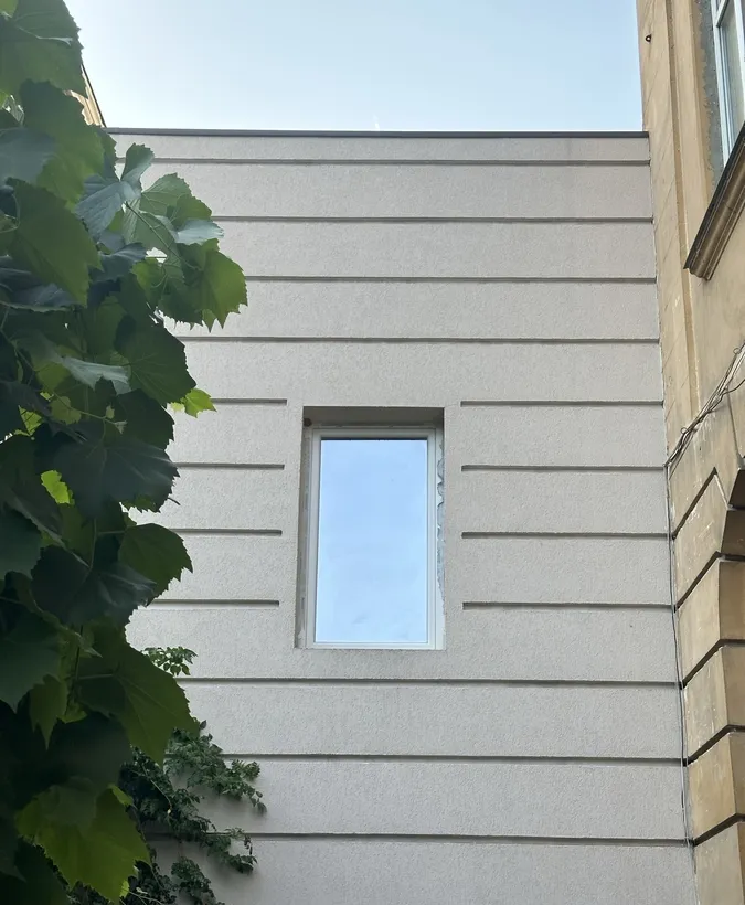Studio mobilat zona vile foarte linistita etaj 1 langa Cismigiu