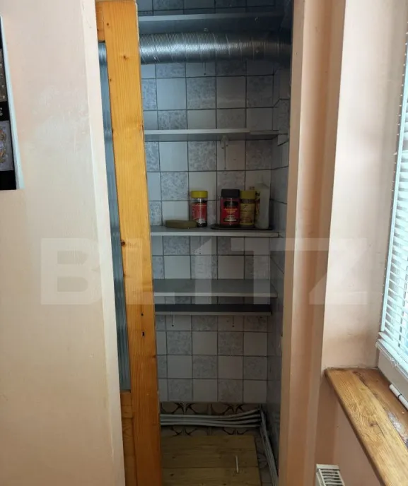 Apartament cu 3 camere decomandat zona George Enescu