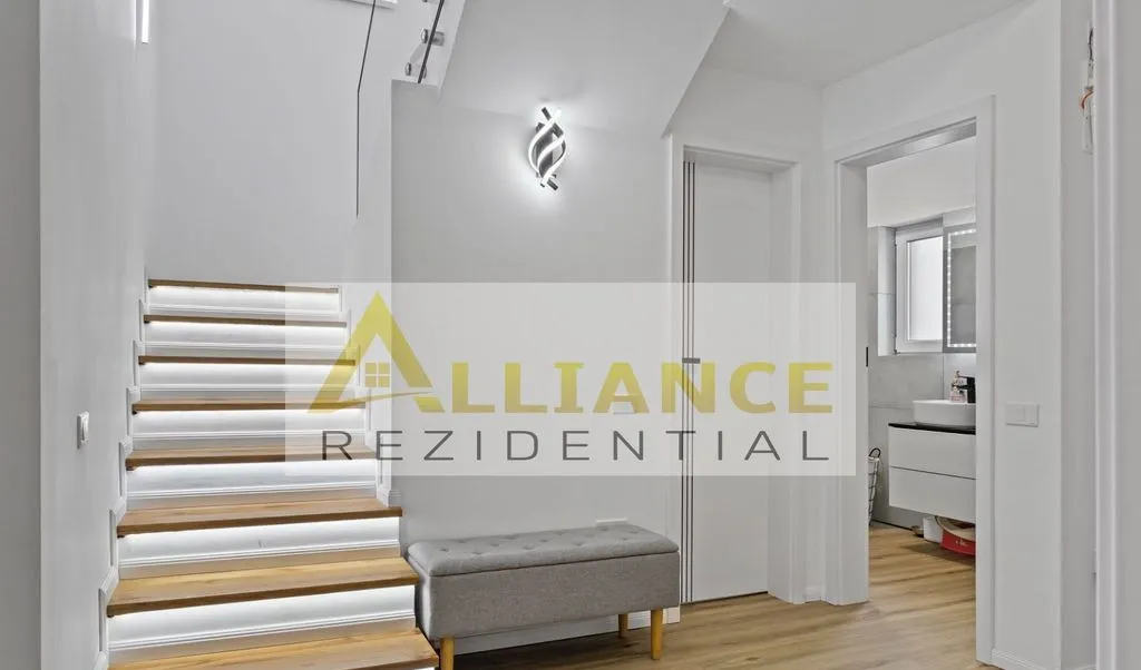 Casa individuala 4 camere 120 mp utili strada Mior
