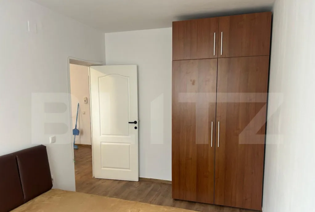 Apartament cu 3 camere 52 mp cu balcon zona Stejarului