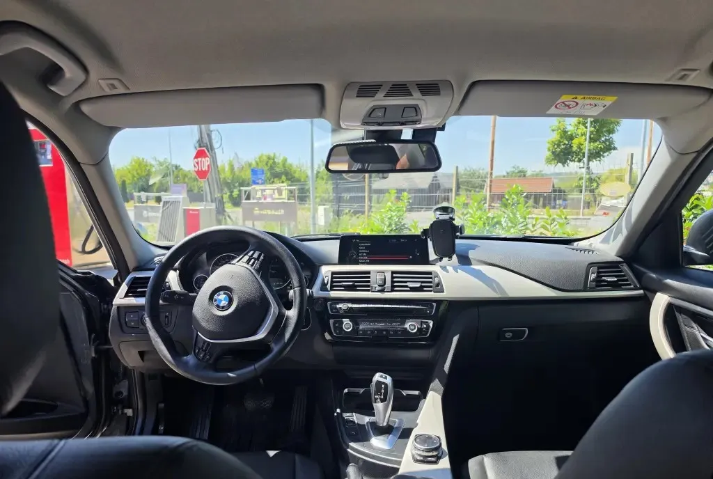 PROPRIETAR bull BMW 320d F30 Facelift LCI bull Automat ZF8 bull Distributie schimbata 12 300 eur