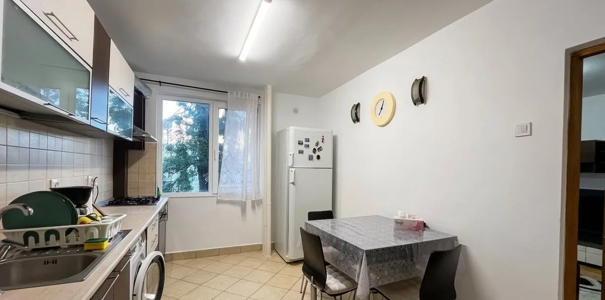 Grivita 3 camere Renovat 1 minut de Metrou Grivita