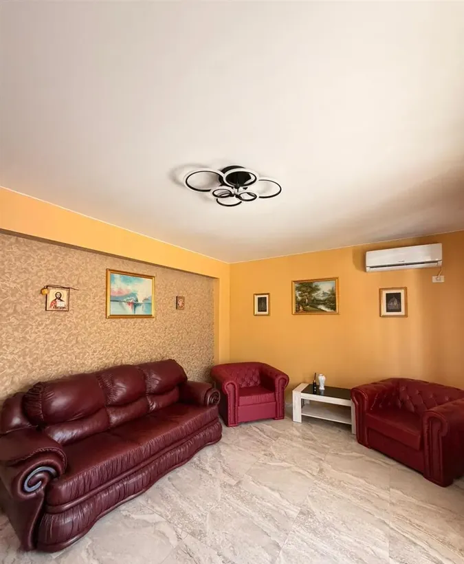 Aparatorii Patriei Apartament 2 camere de inchiriat