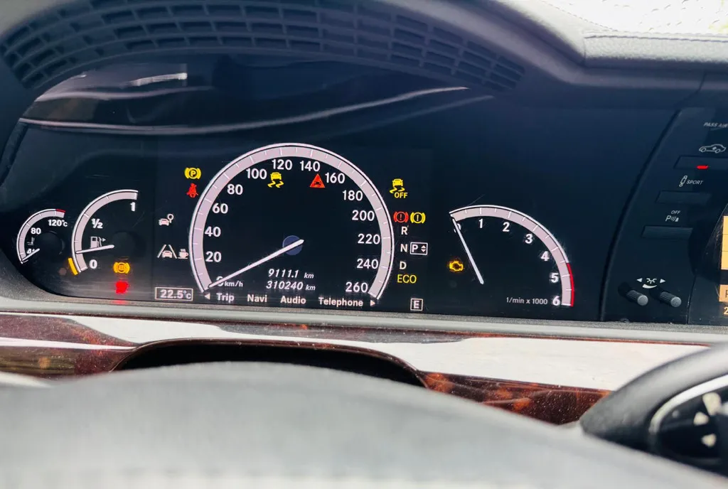 Mercedes Benz S350 AMG 13 500 eur