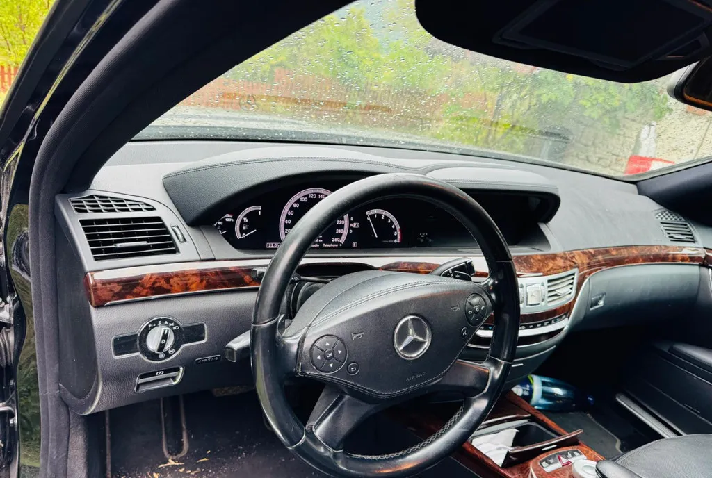 Mercedes Benz S350 AMG 13 500 eur