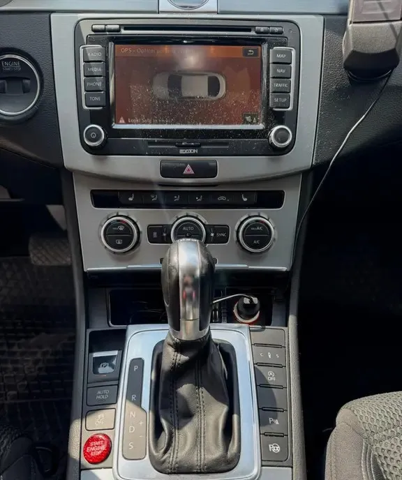 AUDI A4 B8 SEDAN 7 400 eur