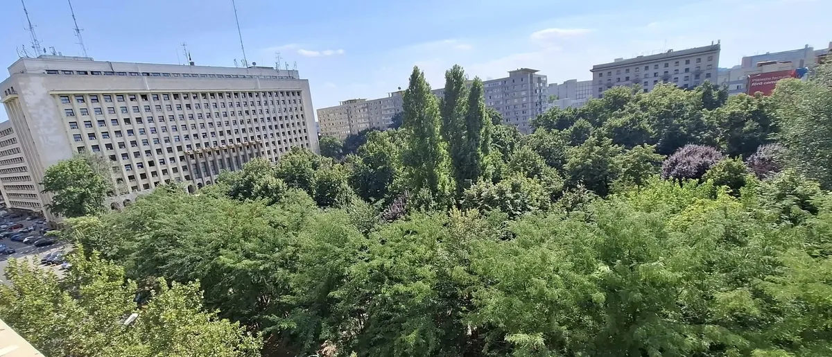 Gara de Nord 2 min metrou particular investitie excelenta