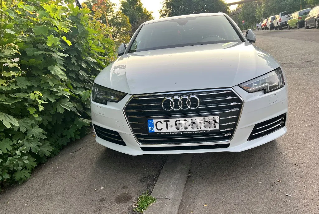 Audi A4 2 0 TDI S-Tronic design MATRIX - LED Limusine 15 300 eur
